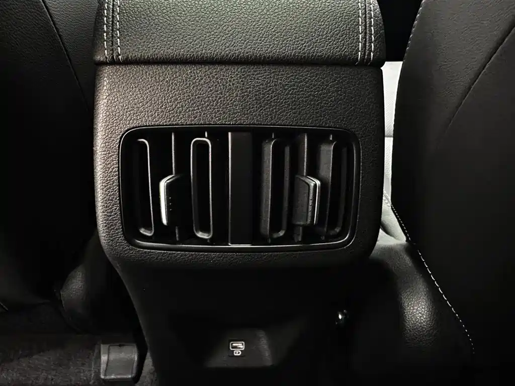 Hyundai Beijing Hyundai ix35 2021 240TGDi DCT 2WD GLS Leading Edition фото 17