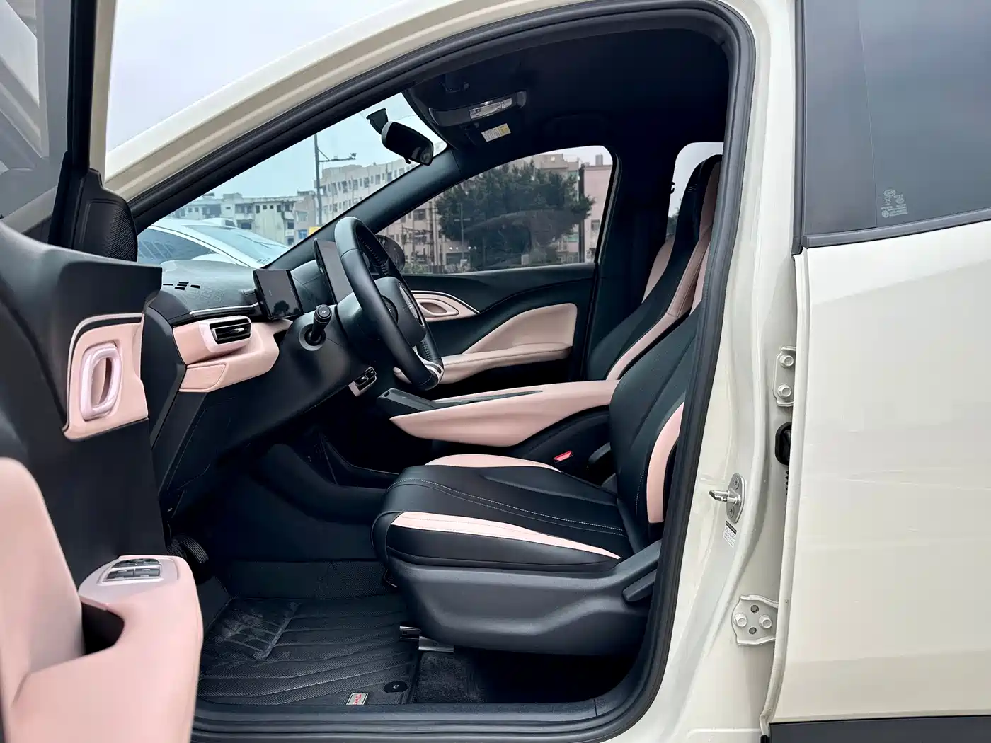 BYD Seagull 2024 Glory Edition 305km Freedom Edition фото 10