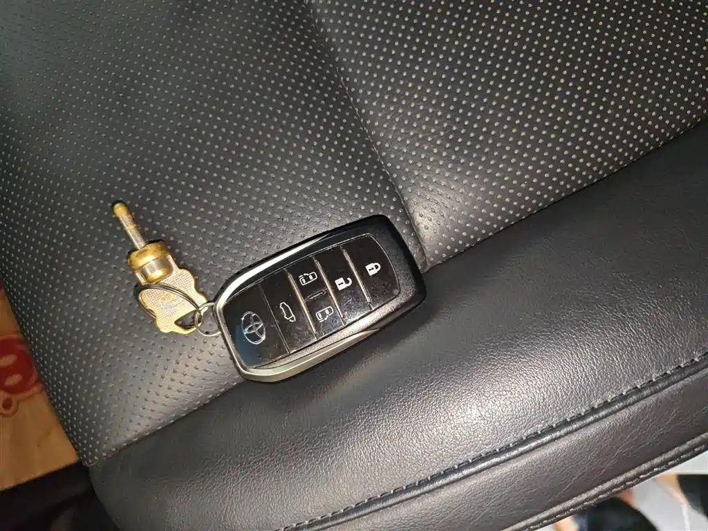 Фото 9 - Toyota Vellfire
