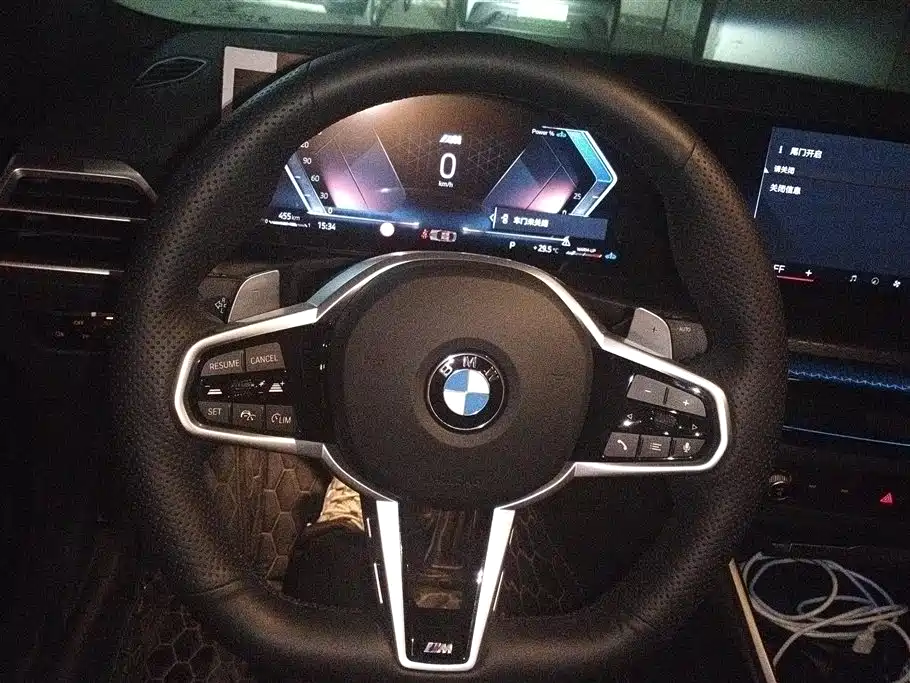 BMW 4 Series 2024 430i M Sport Shadow Edition фото 15