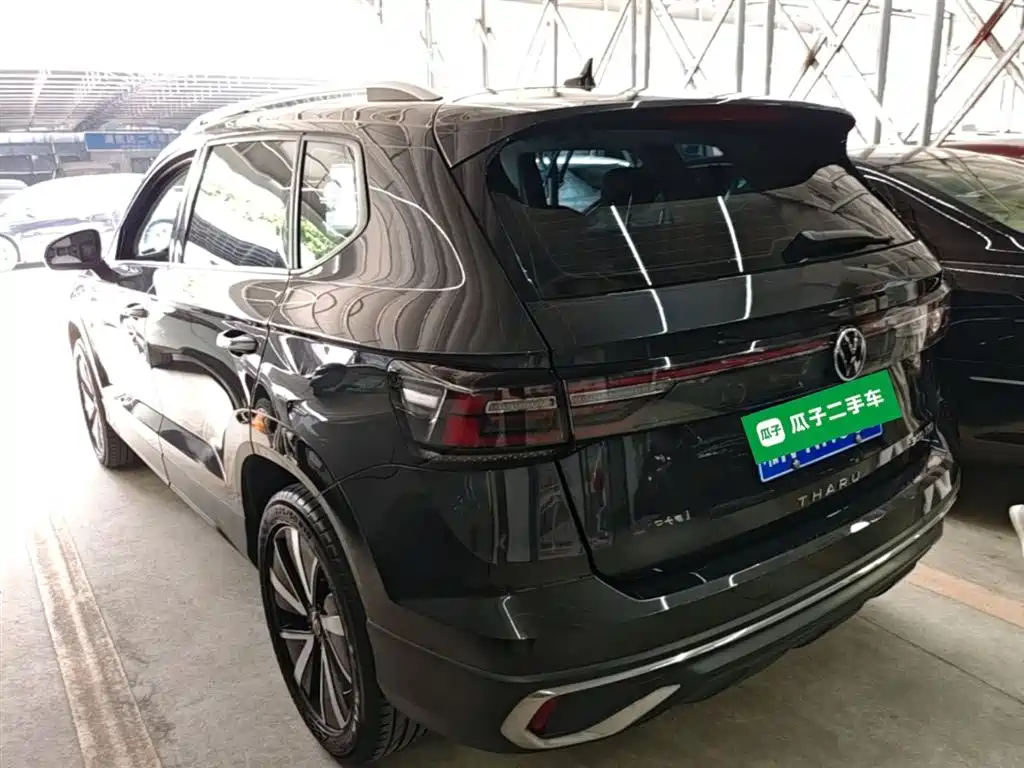Volkswagen Tharu 2023 300TSI 2WD Bright Moon Edition фото 5