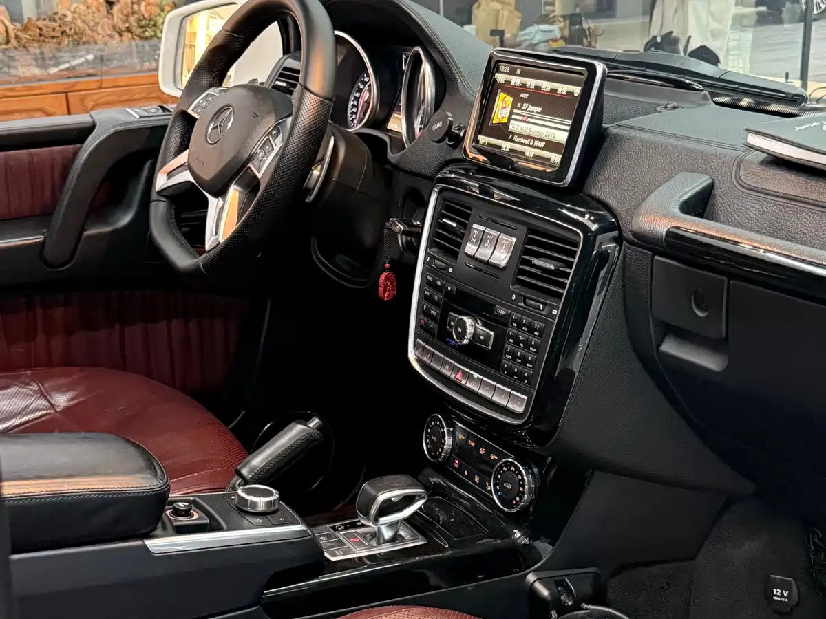 Mercedes-Benz G-Class AMG 2013 AMG G 63 фото 13