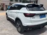 Фото 15 - Geely Coolray