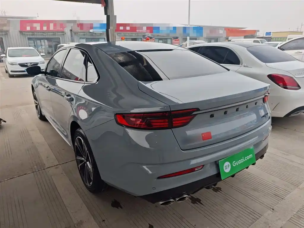 Фото 5 - Geely Preface