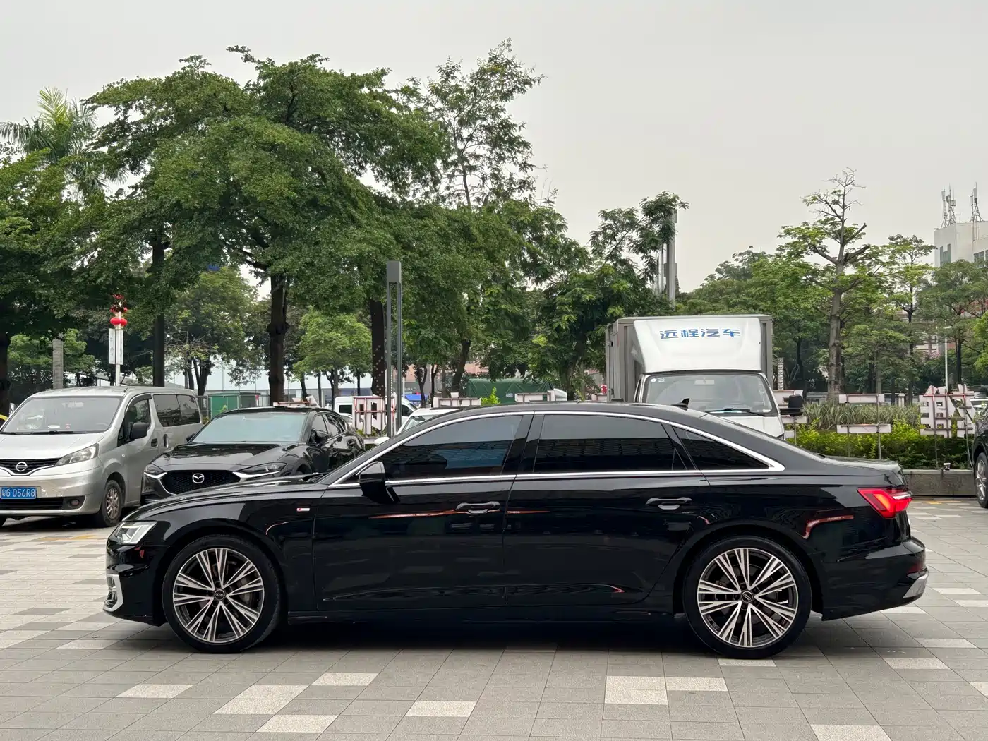 Audi A6L 2023 40 TFSI Luxury Elegance фото 3