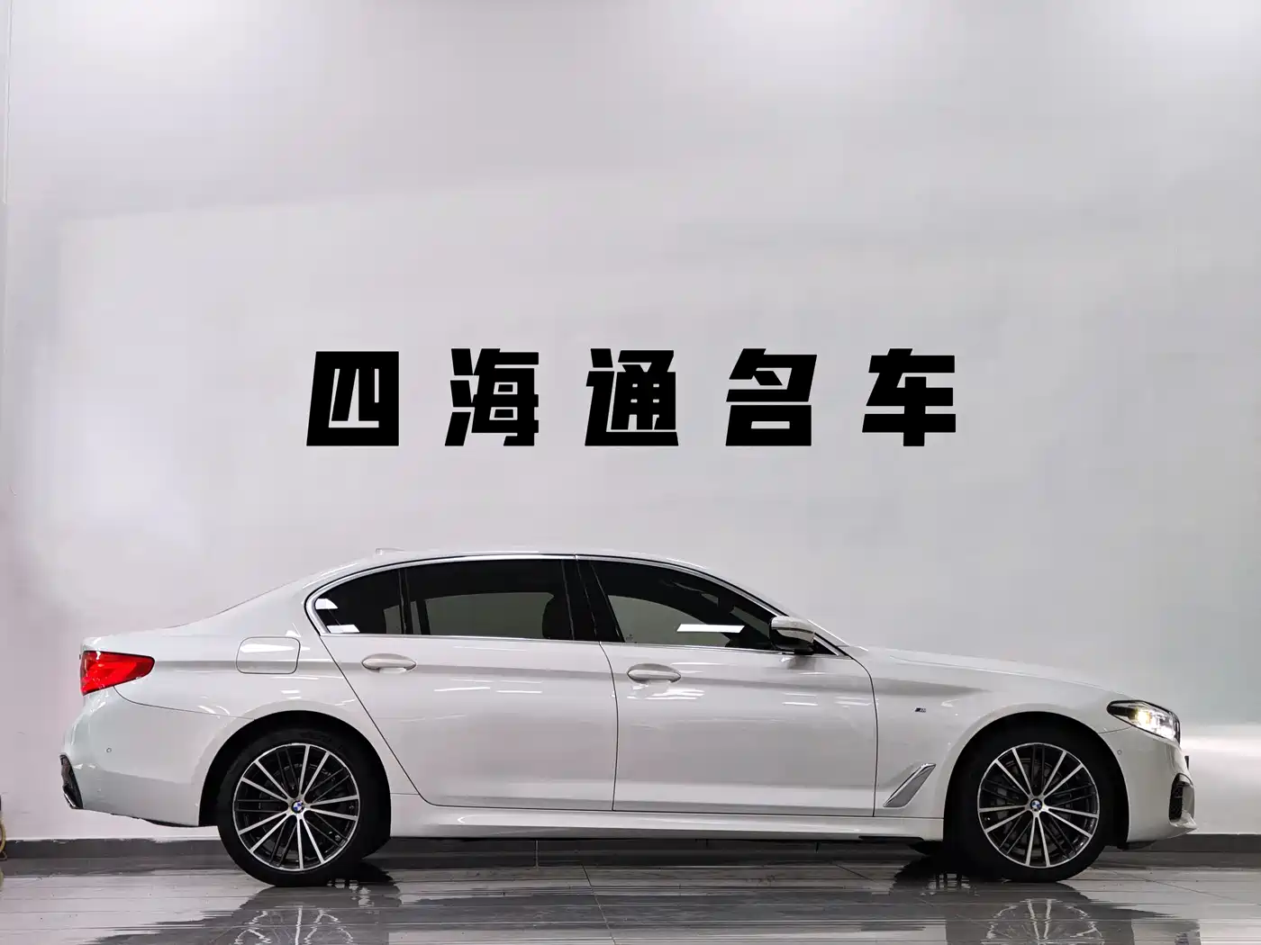 BMW 5 Series 2020 530Li Leading M Sport Package фото 4