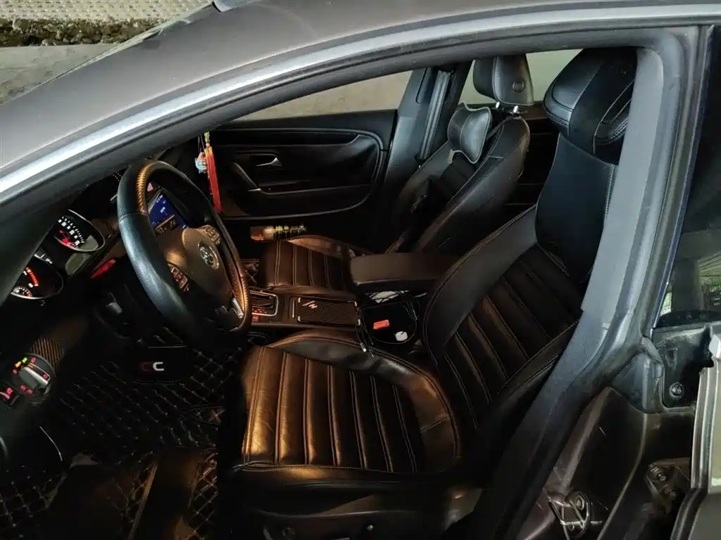 Volkswagen FAW-Volkswagen CC 2013 1.8TSI Premium фото 8