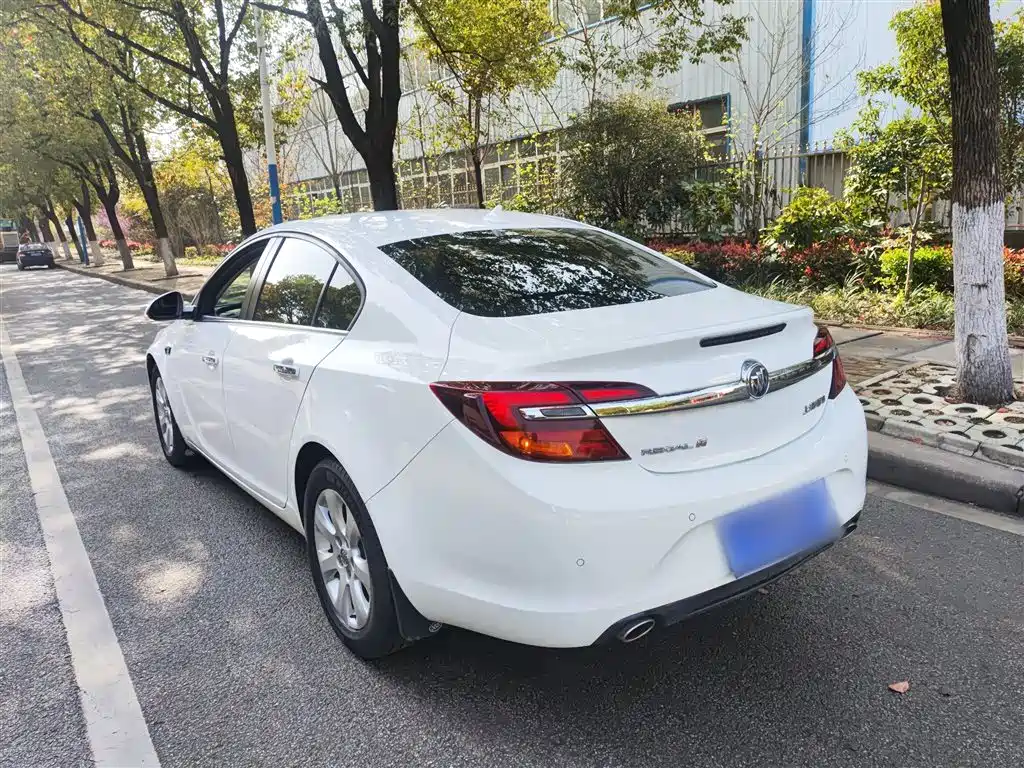 Buick Regal 2015 1.6T Elite Tech Edition фото 5