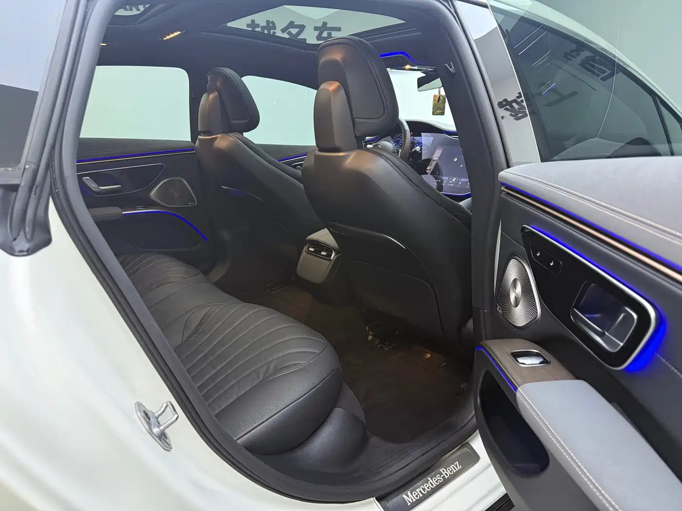 Mercedes-Benz EQS 2022 Model Year Facelift 450+ Pioneer Edition фото 18