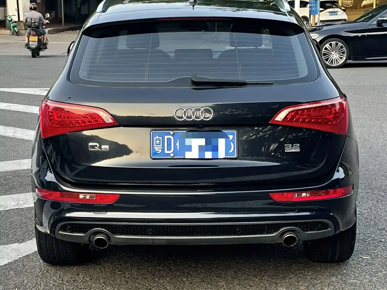 Audi Q5 (Import) 2010 3.2FSI Sport фото 9