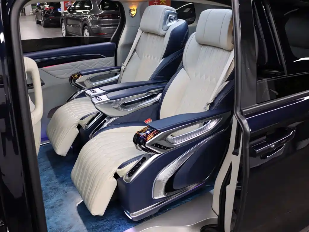 Buick GL8 2022 ES Landmark 653T Comfort фото 26
