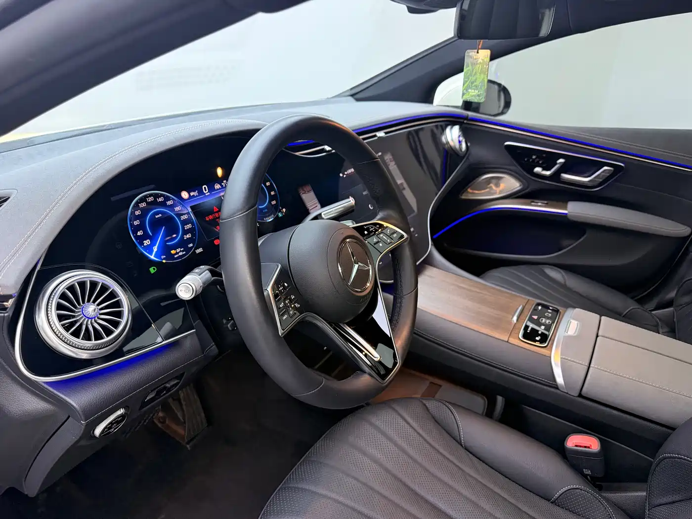Mercedes-Benz EQS 2022 Model Year Facelift 450+ Pioneer Edition фото 10