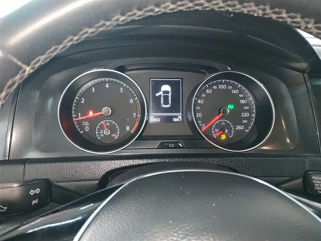 Volkswagen Golf 2018 230TSI Automatic Luxury фото 12
