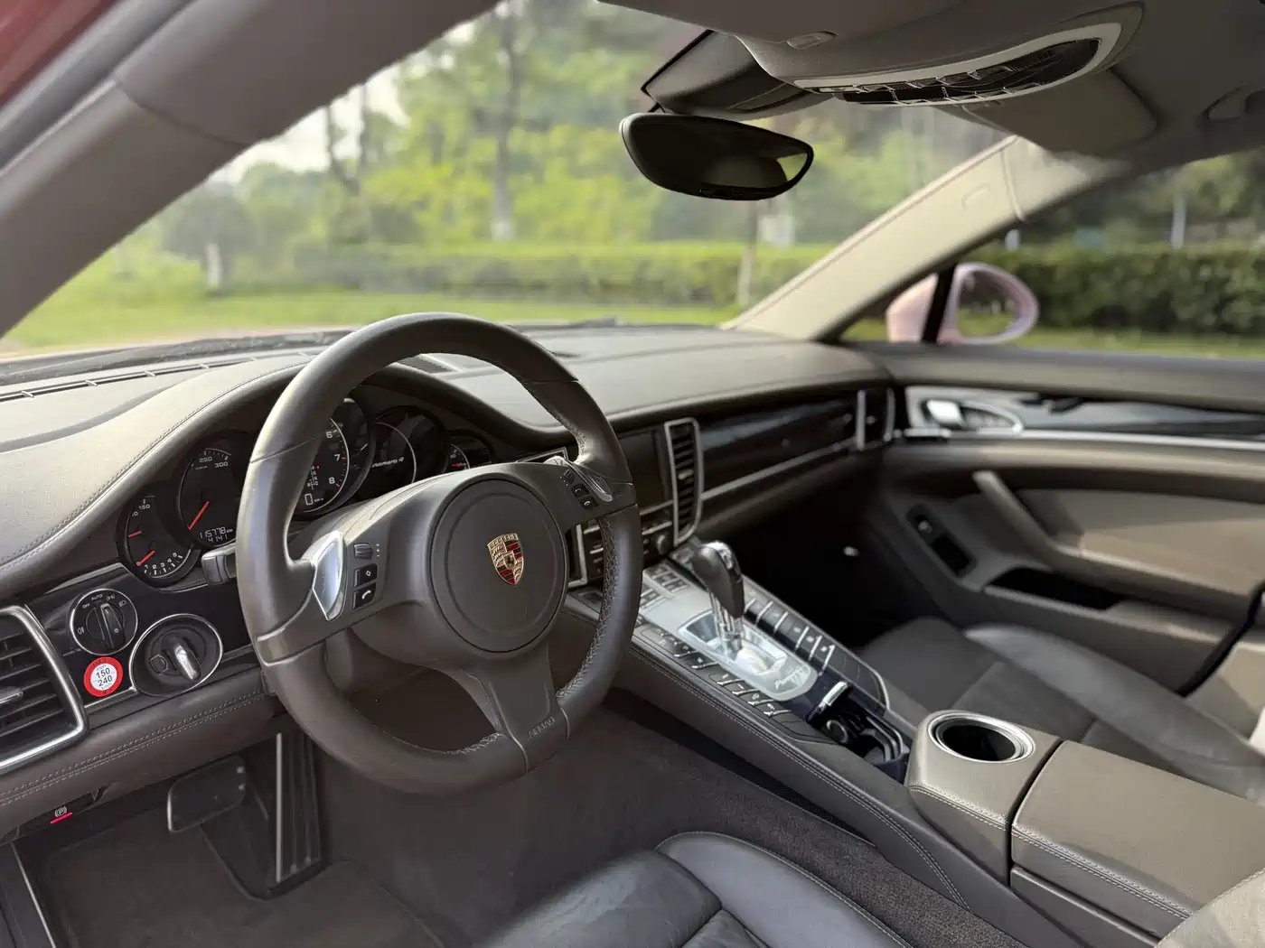 Porsche Panamera 2014 Panamera 4 3.0T фото 7