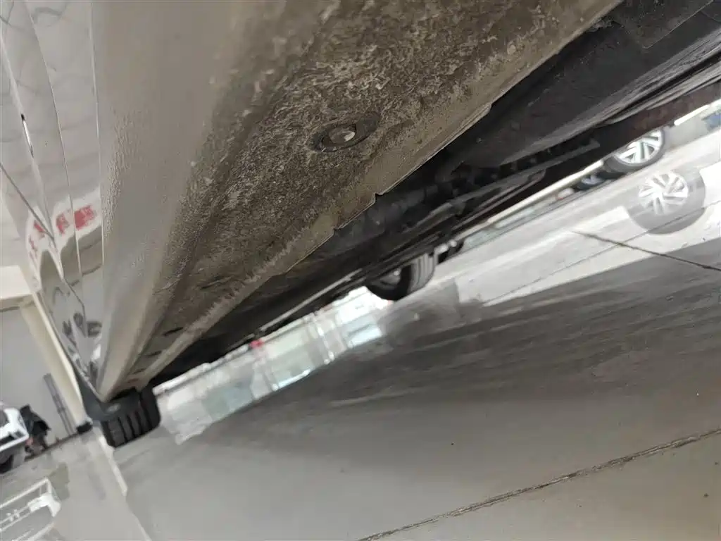 Hyundai Langdong 2015 1.6L Auto Premium фото 22