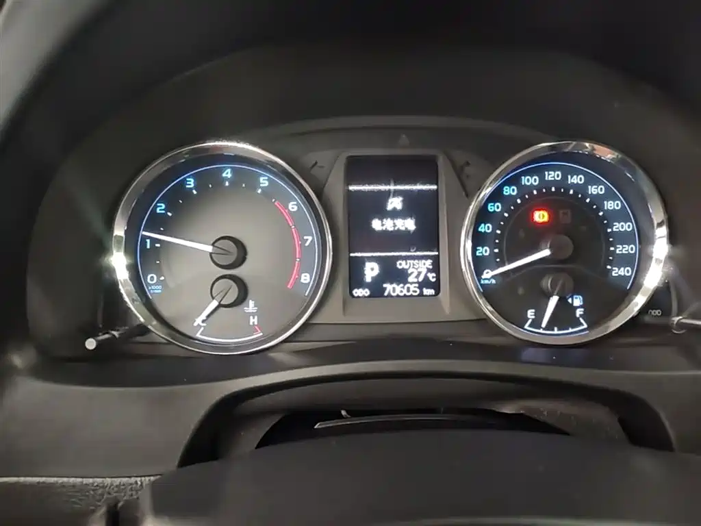 Toyota Levin 2018 185T CVT Prestige Edition China VI фото 12