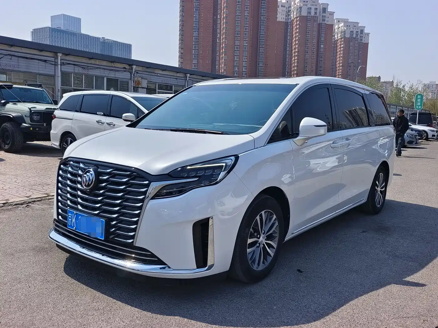 BUICK GL8
