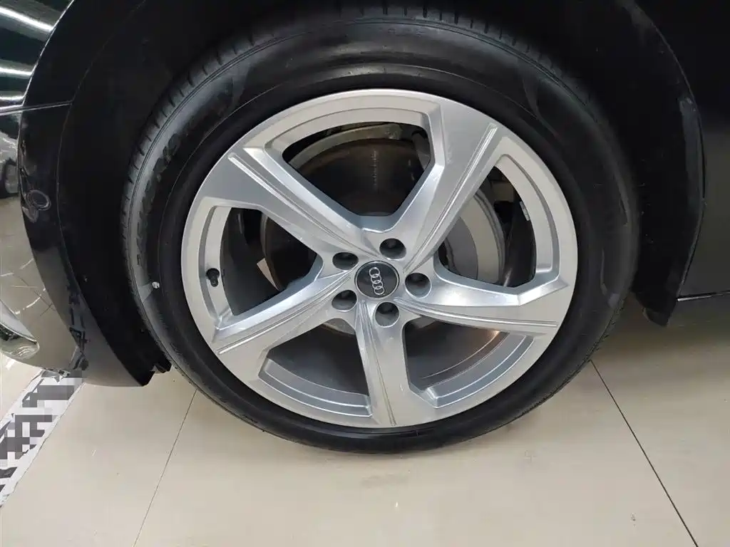 Audi A6L 2019 45 TFSI quattro Exclusive Elegance фото 23