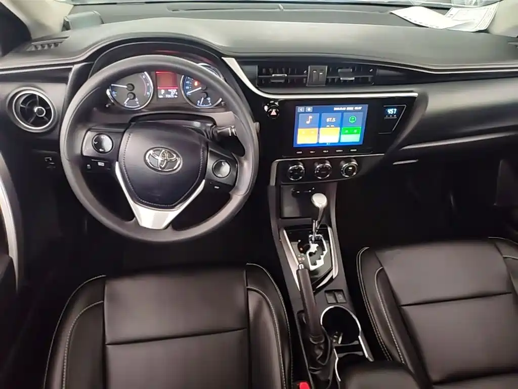 Toyota Levin 2018 185T CVT Prestige Edition China VI фото 10