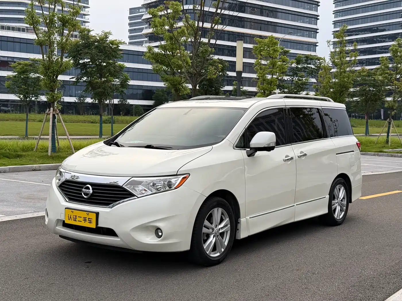 Nissan Quest 2017 2015 3.5L SL