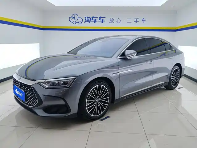 BYD Han DM-i, Чемпион, 121KM, Престиж