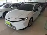 Photo 2 - Toyota Camry