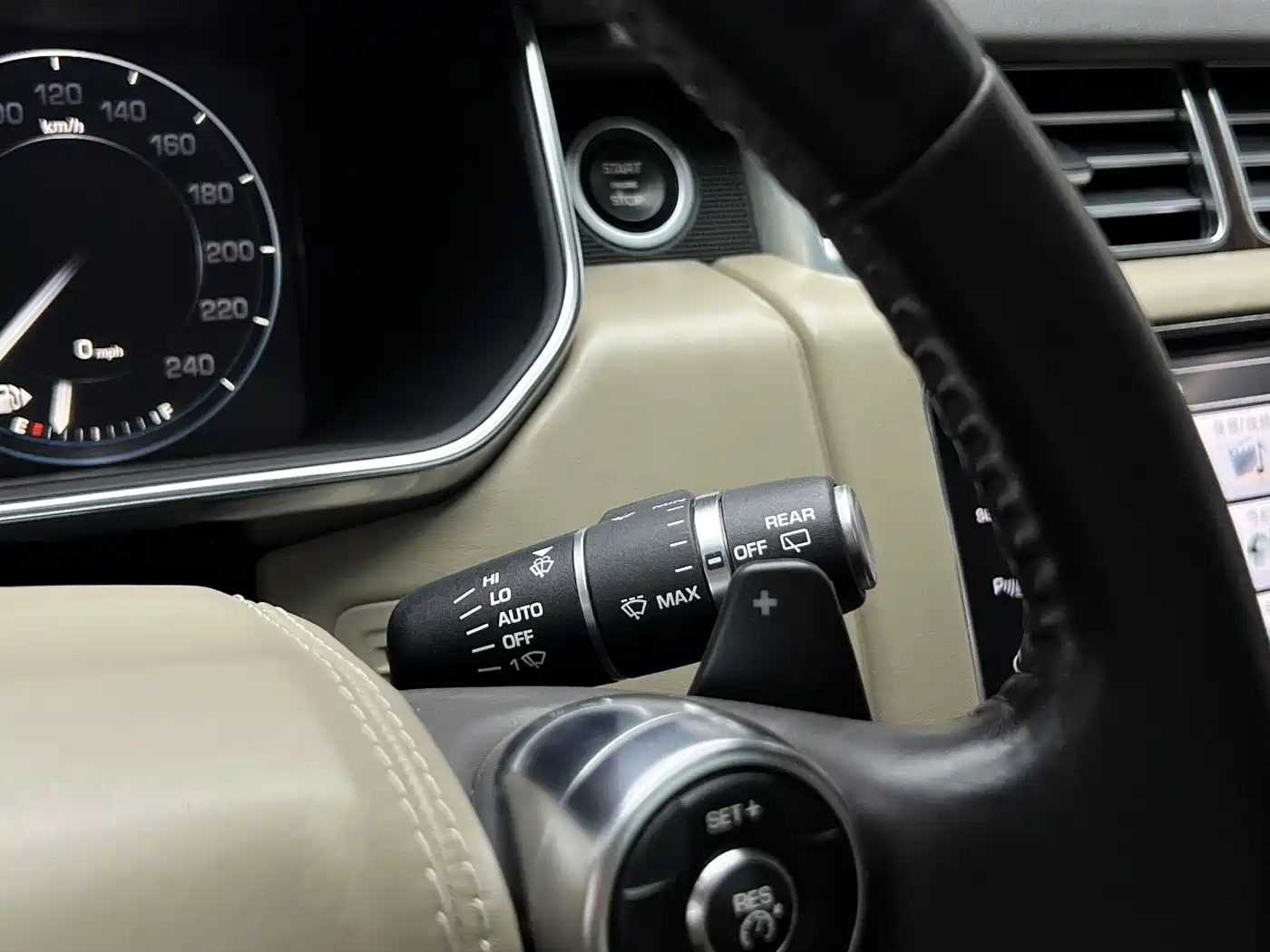 Land Rover Range Rover 2016 3.0 SC V6 Vogue фото 18