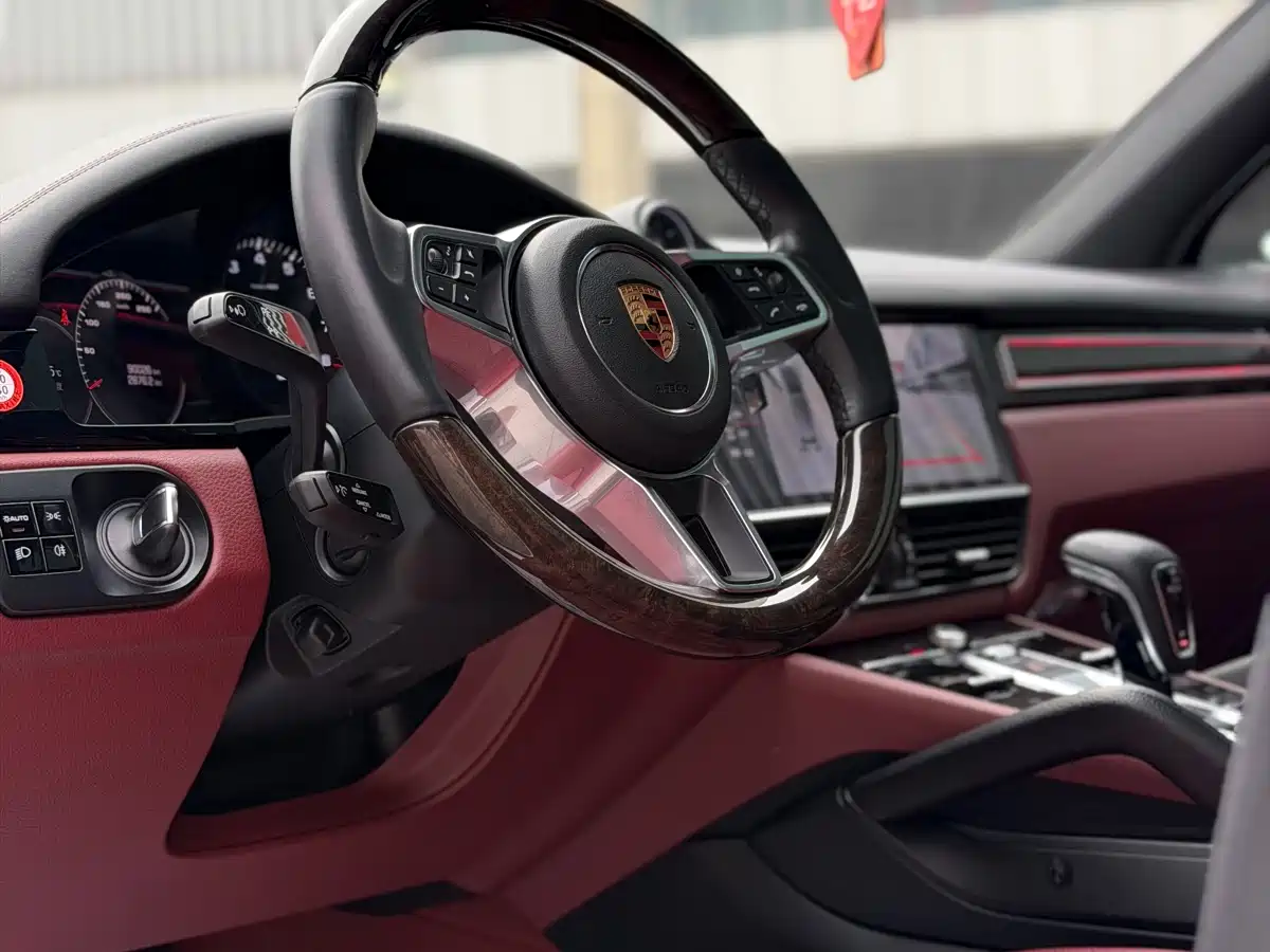 Porsche Cayenne 2019 Cayenne 3.0T фото 7