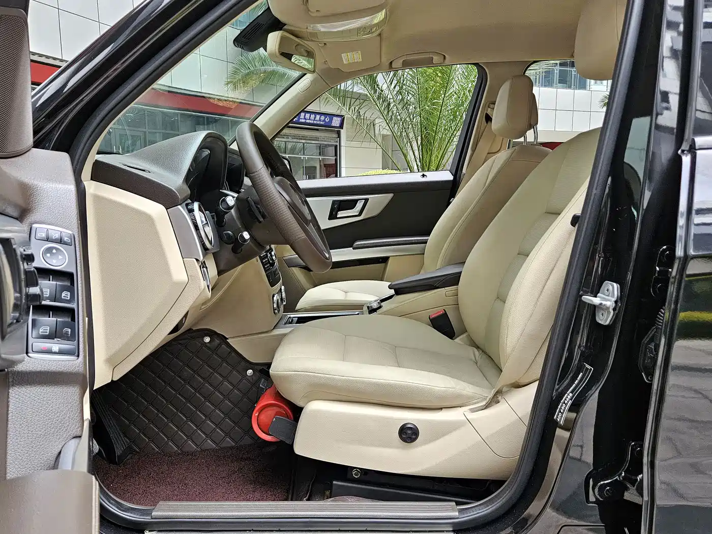 Mercedes-Benz GLK-Class 2013 GLK 300 4MATIC Dynamic фото 6