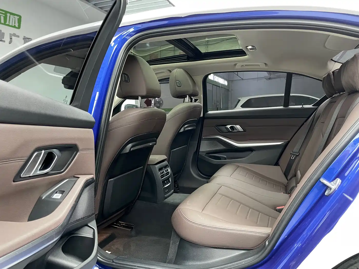 BMW 3 Series 2021 320Li M Sport Package фото 11