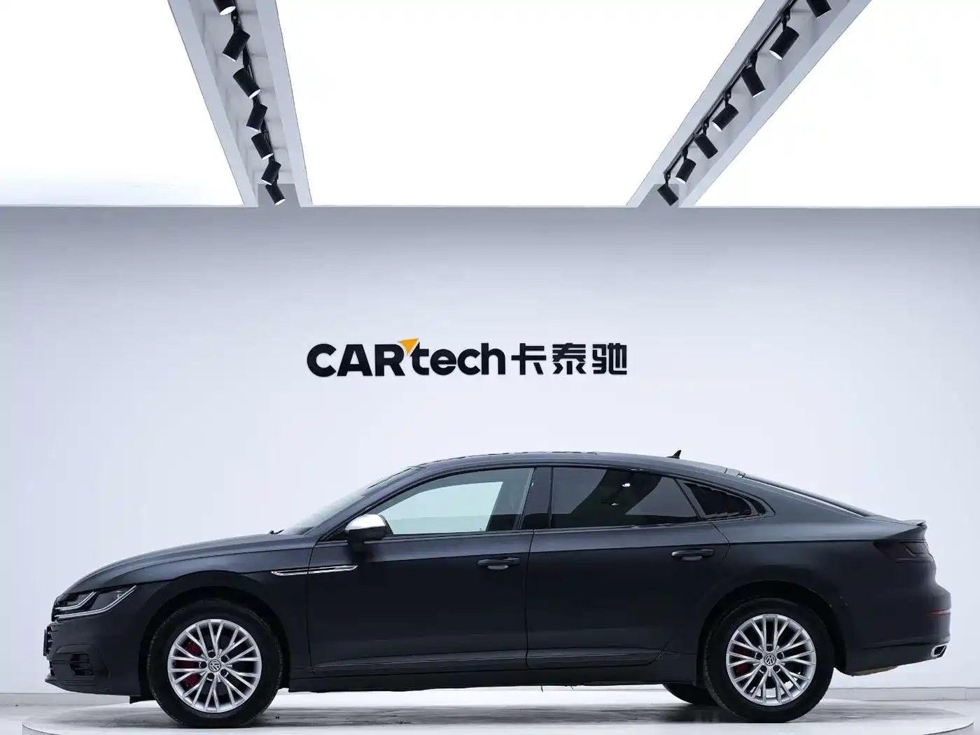 Volkswagen FAW-Volkswagen CC 2020 330TSI Glamour Version China VI фото 3