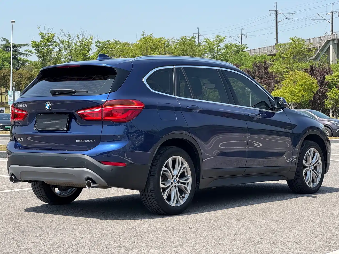 BMW X1 2019 sDrive20Li Leading Model фото 7