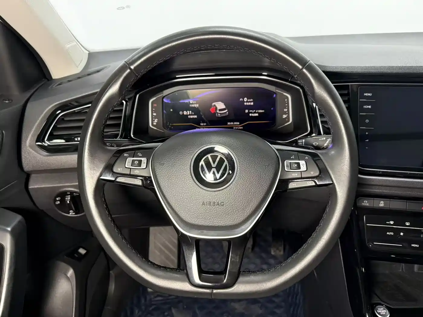 Volkswagen T-ROC 2022 280TSI DSG 2WD Comfort PLUS фото 19