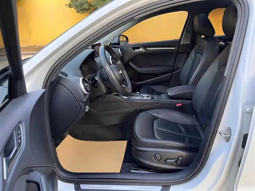 Audi A3 2019 Limousine 35 TFSI Style China VI фото 7