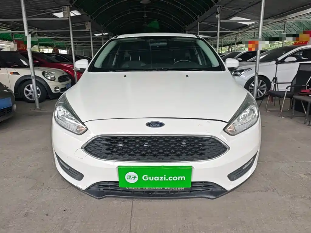 Фото 3 - Ford Focus