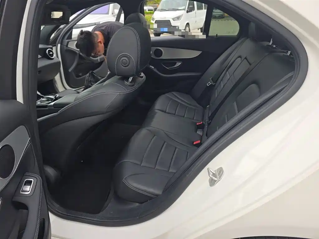 Mercedes-Benz C-Class 2015 C 200 Sport Edition 4MATIC фото 24