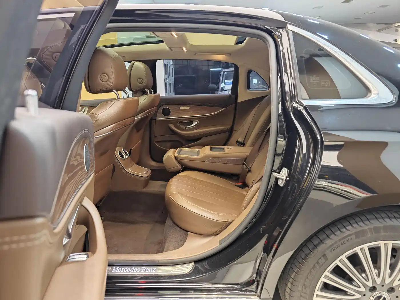 Mercedes-Benz E-Class 2021 Facelift E 300 L Fashion фото 23