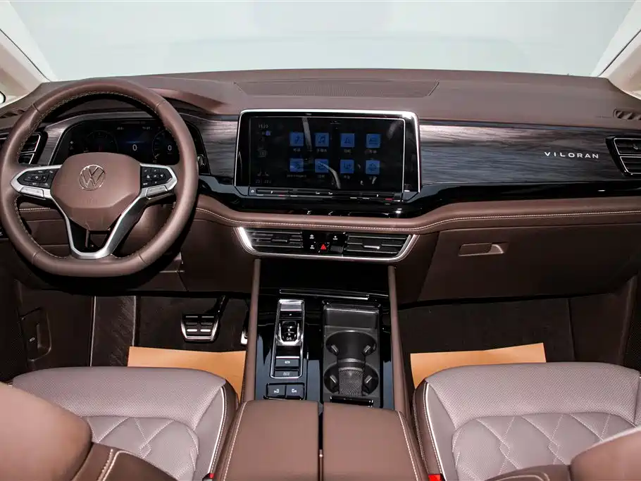 Volkswagen Viloran 2024 380TSI Executive Edition фото 15
