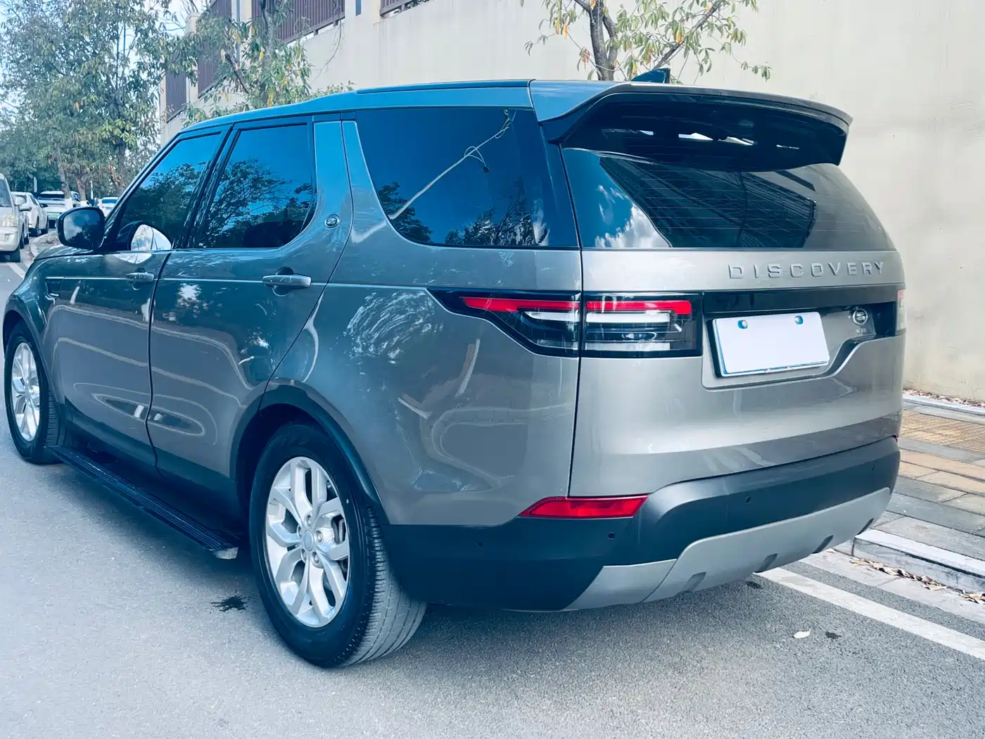 Land Rover Discovery 2020 3.0 SC V6 SE фото 8