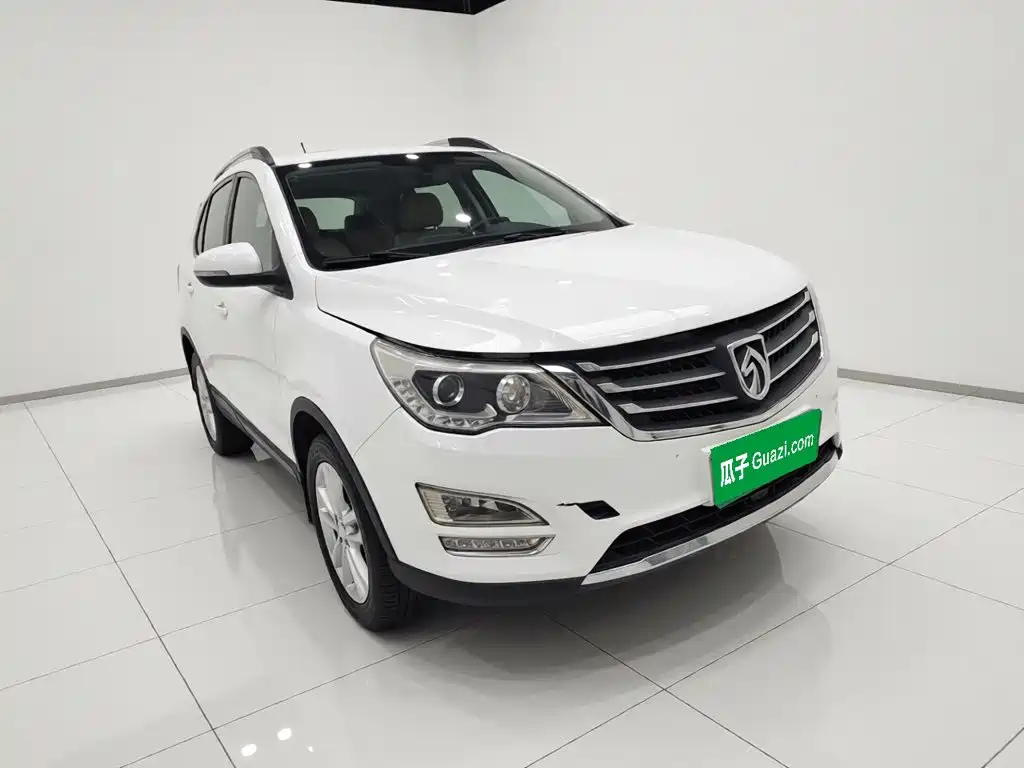Baojun 560 2015 2015 1.8L Manual Comfort