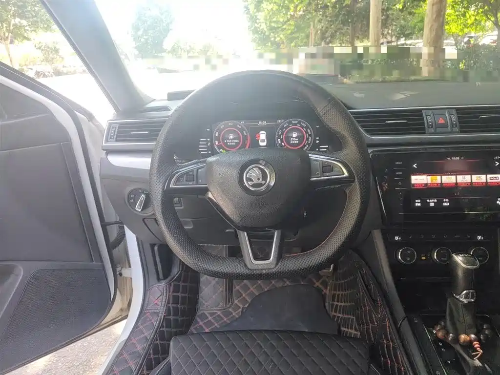 Škoda Superb 2018 TSI280 DSG Comfort (China V) фото 7