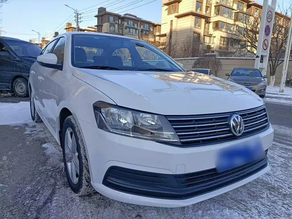 Volkswagen Lavida 2018 Classic 1.5L Manual Trend China VI фото 4