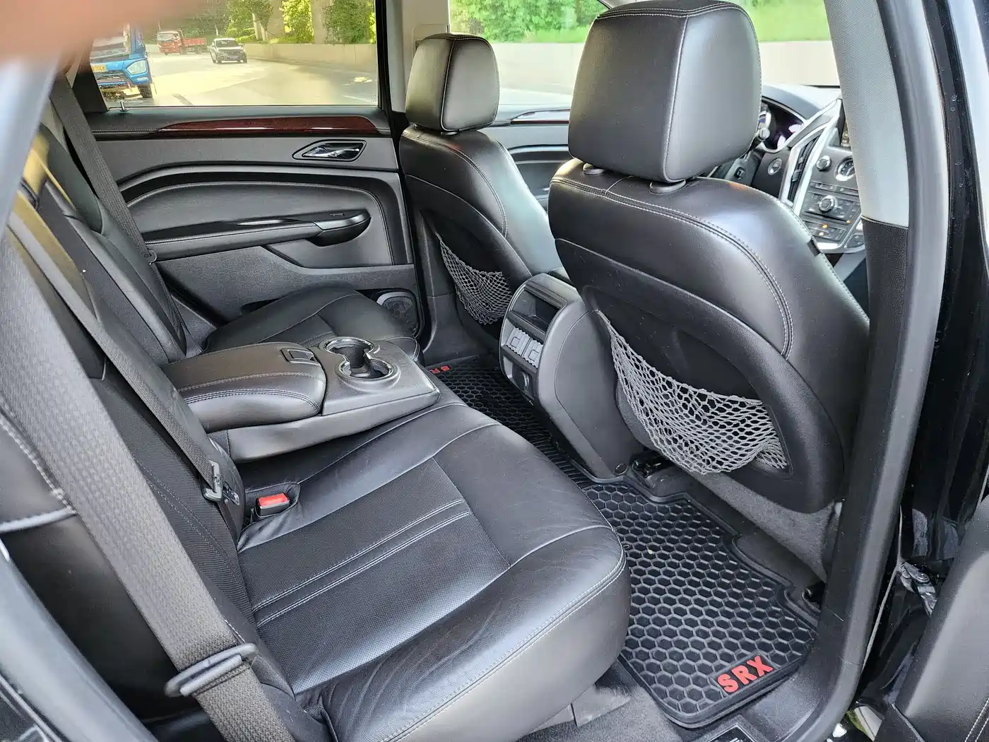 Cadillac SRX 2012 3.0L Luxury Model фото 17