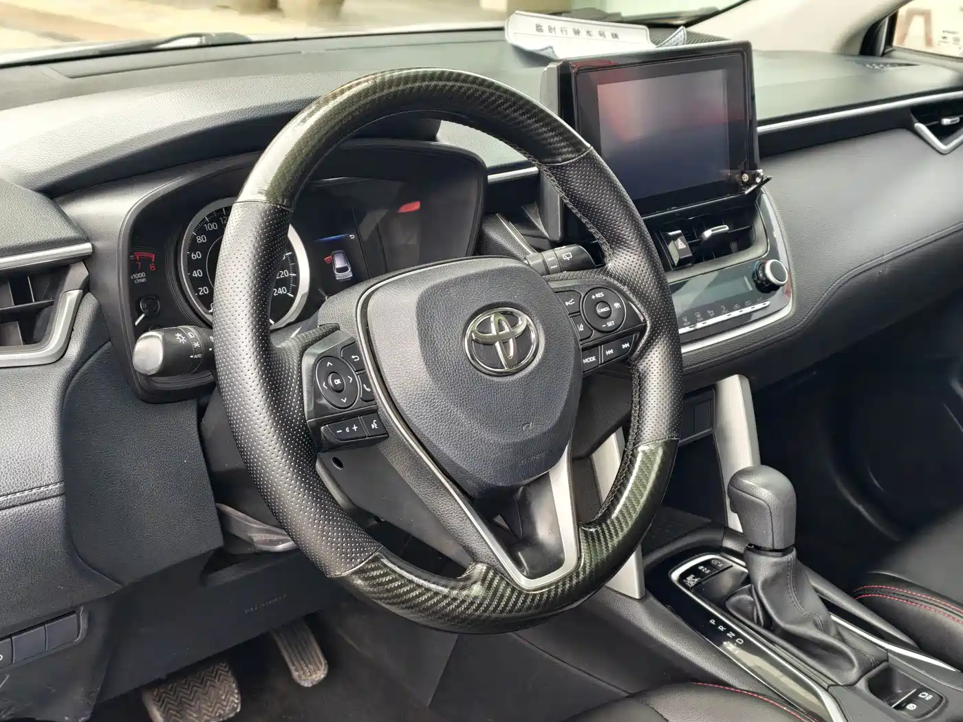 Toyota Frontlander 2022 2.0L CVT Leading Edition фото 18
