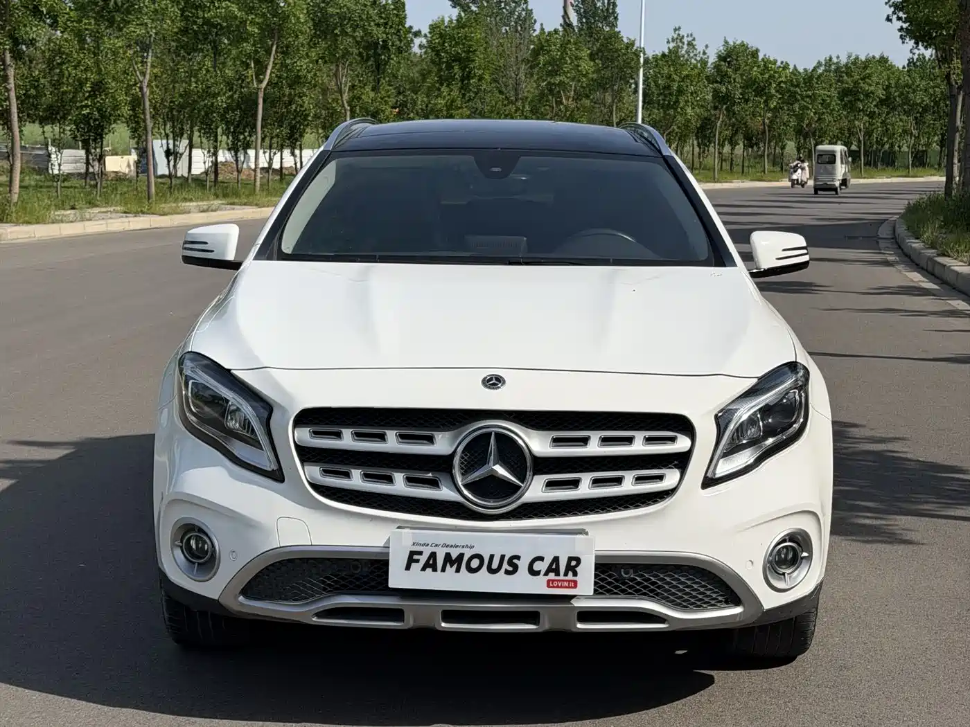 Mercedes-Benz GLA 2017 GLA 220 4MATIC Luxury фото 2