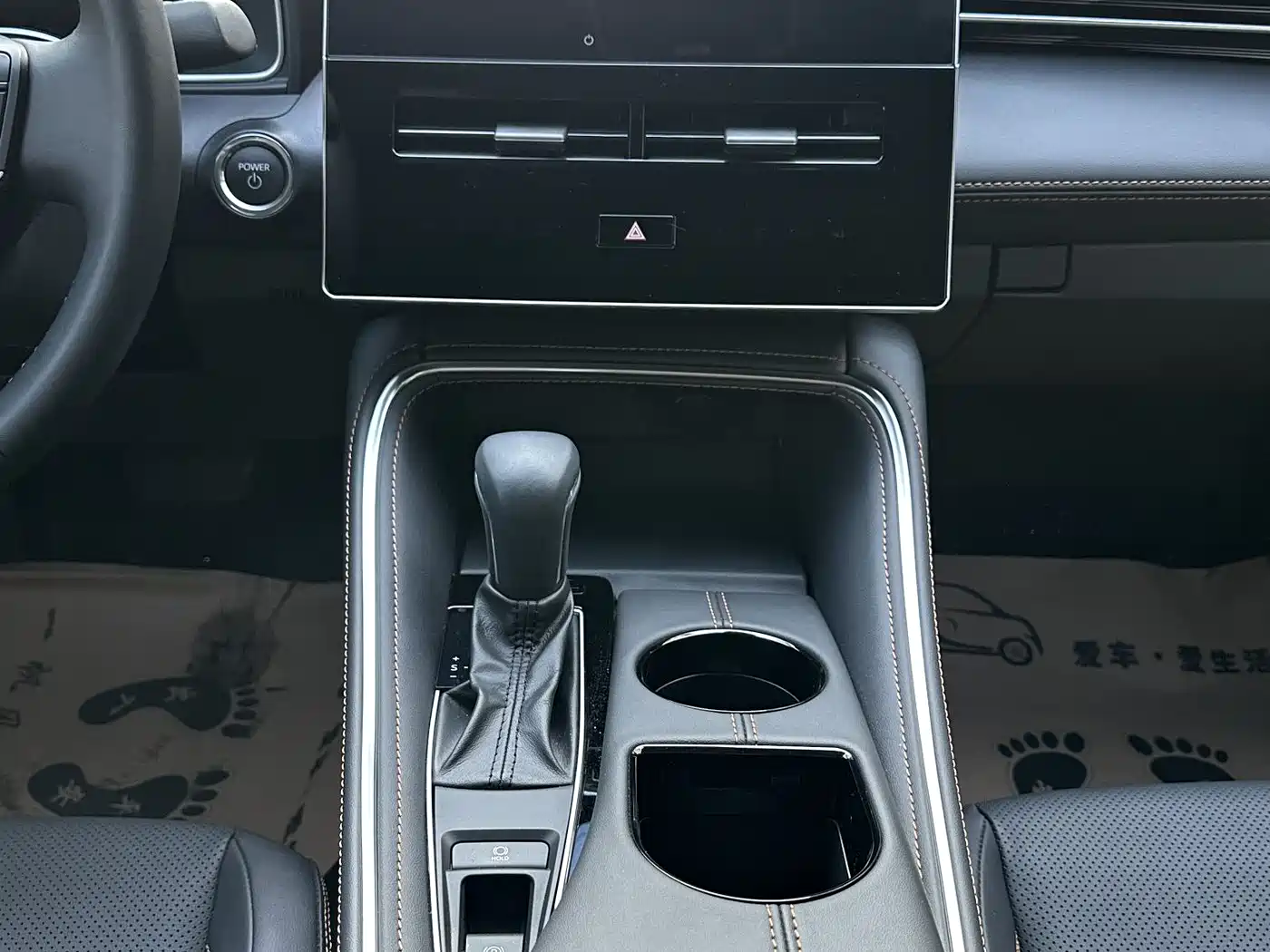 Toyota Avalon 2024 Model Hybrid 2.0L Prestige Edition фото 12