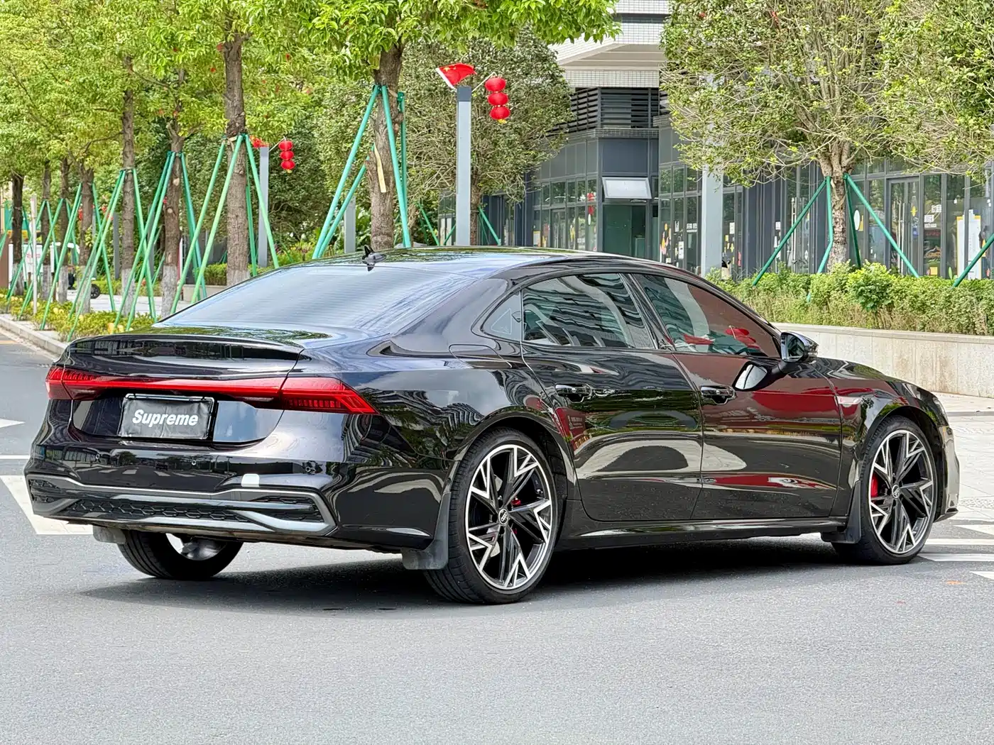 Audi A7L 2025 2025 Model Year 45 TFSI quattro Black Knight Edition