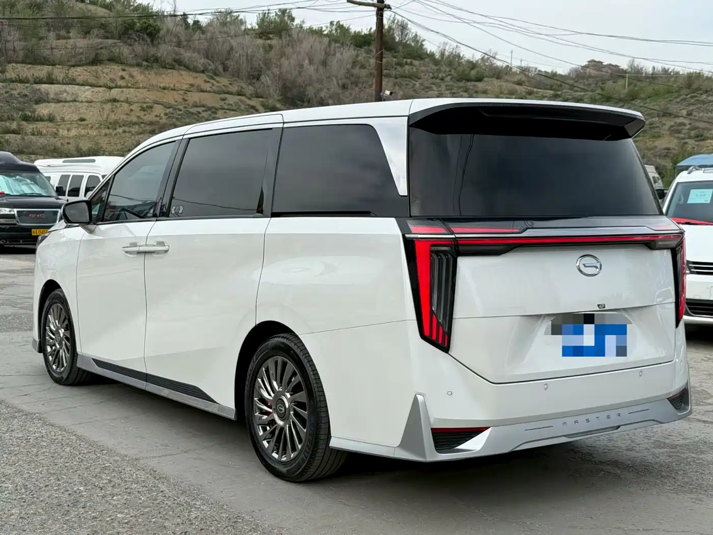 GAC Trumpchi Trumpchi M8 2023 Model Master Series 400T Flagship Edition фото 7