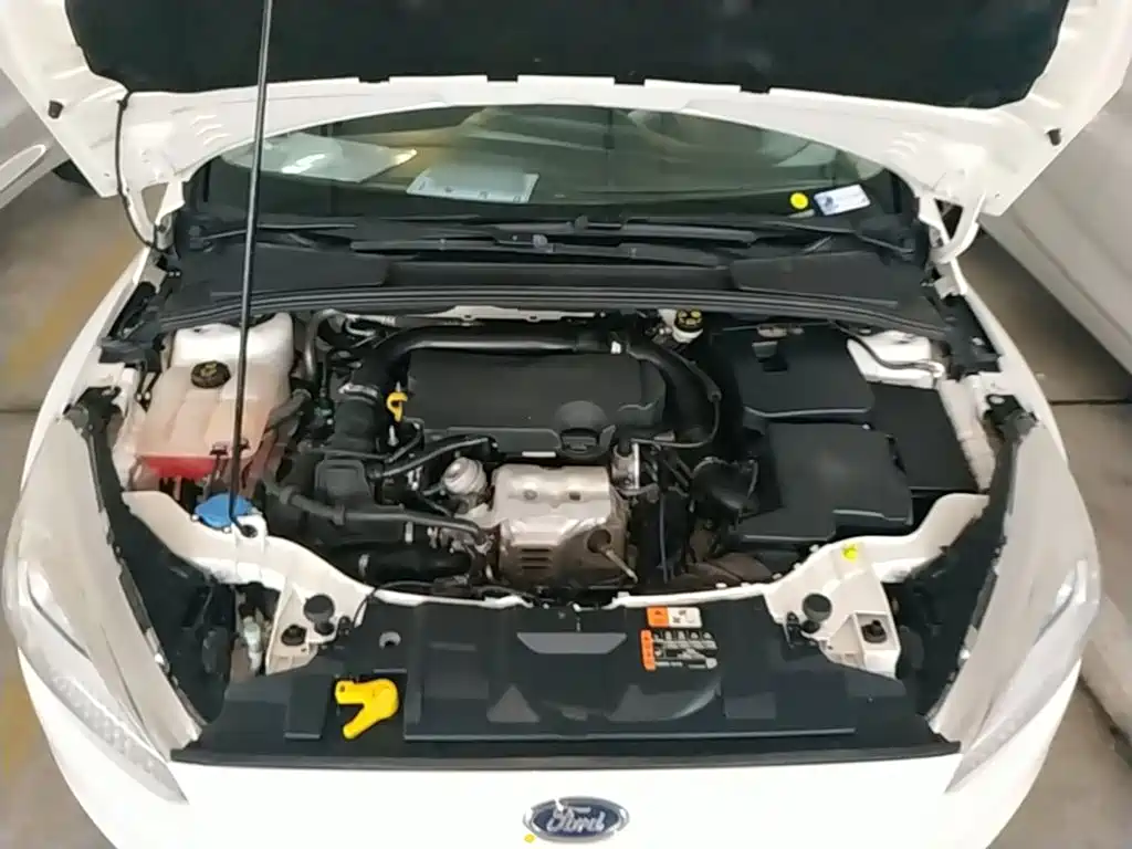 Ford Focus 2018 2018 Hatchback Classic EcoBoost 125 Automatic Super Trend Smart Edition