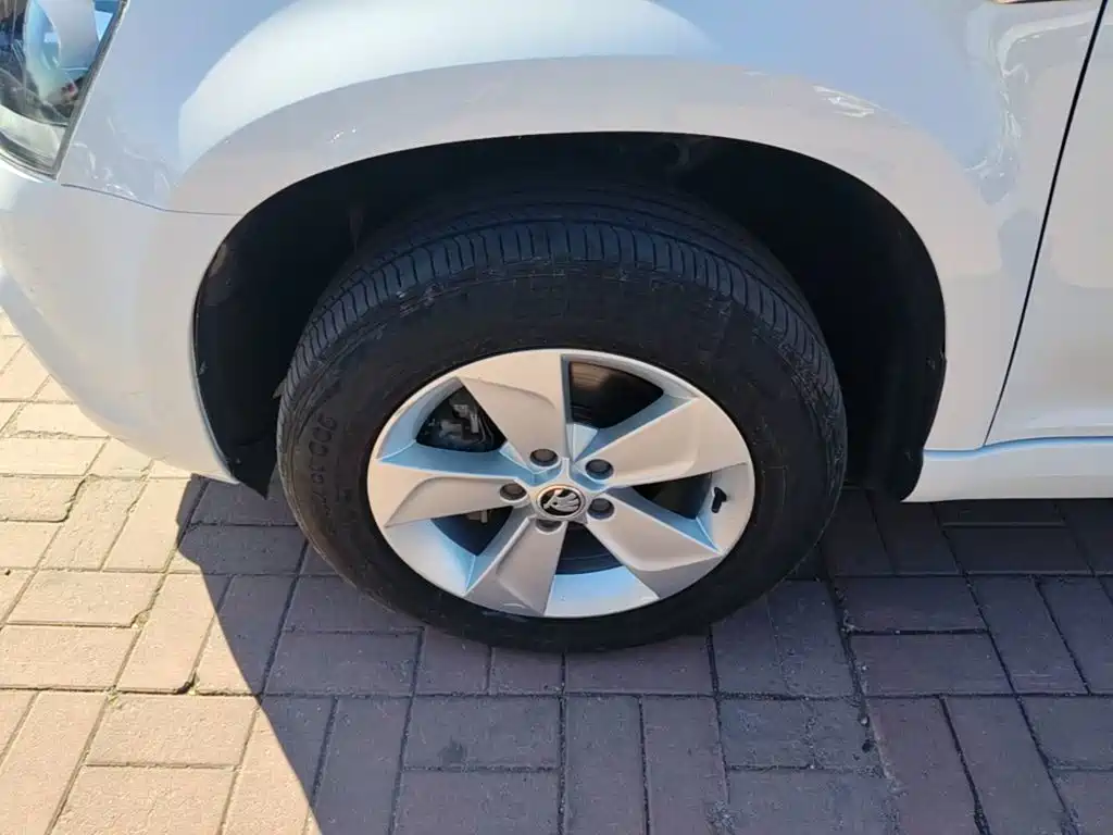 Photo 23 - Škoda Yeti